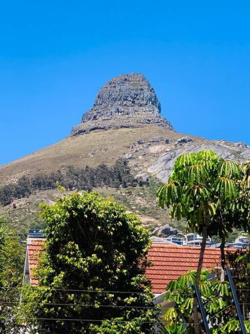 1-Bedroom Sea Point Gem - Perfect Location! Cape Town Exterior foto